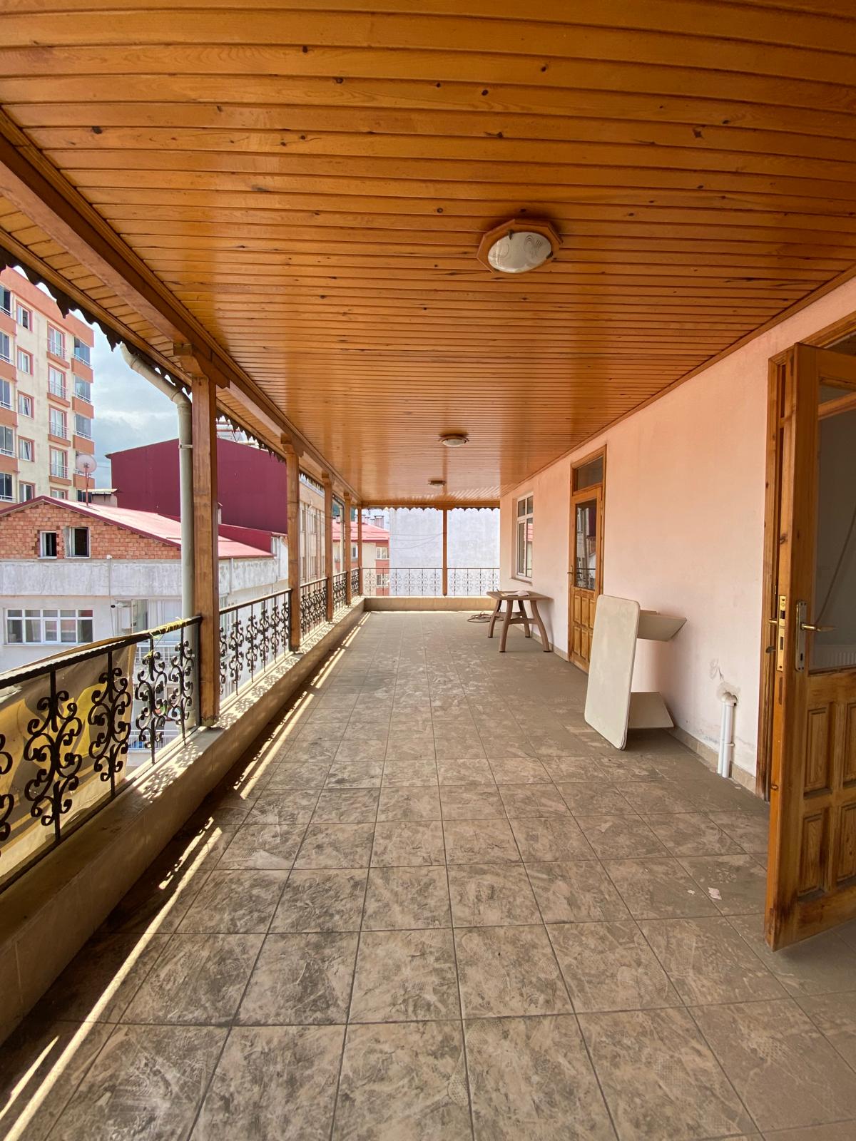 MABEL GAYRİMENKUL/ ÇARŞI İÇİ/ 2+1 TERAS KATI SATILIK DAİRE